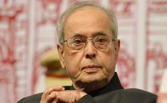 No Changes In Pranab Mukherjee Health Condition Says Army Hospital - Sakshi