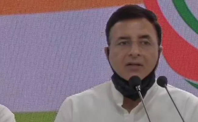 Randeep Surjewala Briefed On Sonia Gandhis Concluding Remarks At Cwc Meet - Sakshi