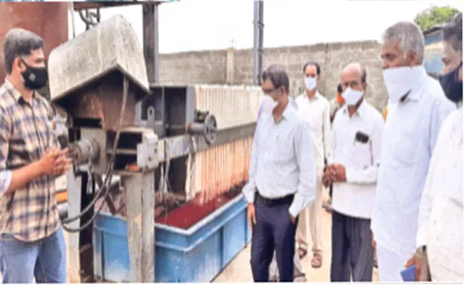 Toxic Gas Release From Pharma Company In Medak - Sakshi