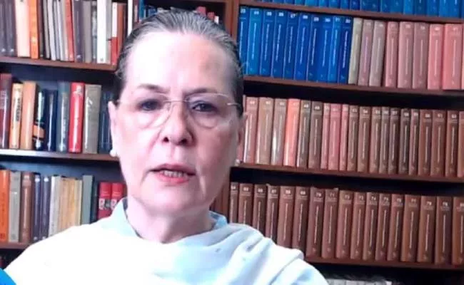 Sonia Gandhi Video Message To Government On NEET, JEE - Sakshi