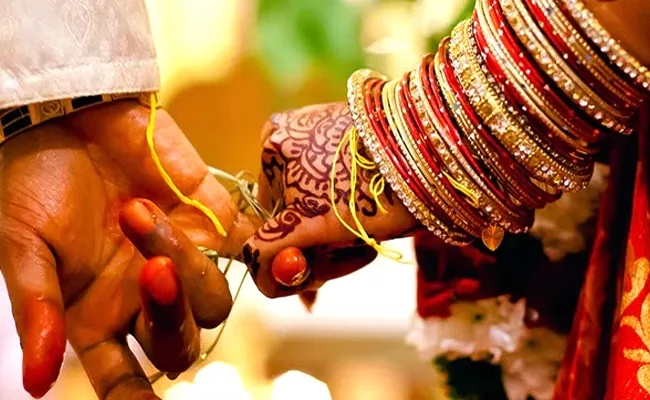 200 Weddings In One Day In Tamil Nadu - Sakshi