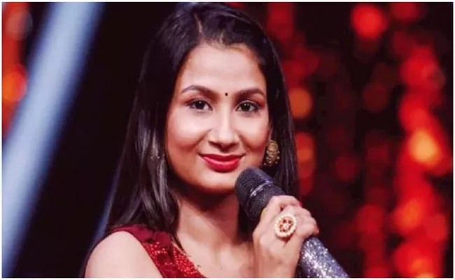 Indian Idol Fame Renu Nagar Admitted To Hospital In Critical Condition - Sakshi