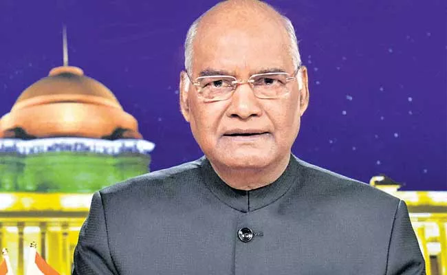 President Ram Nath Kovind Celebrates Rakhi With Nurses - Sakshi