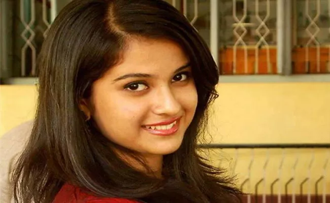 Disha Salian Post Mortem Report Says She Had Multiple Unnatural Injuries - Sakshi