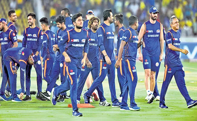 IPL teams considering resorts over five-star hotels in UAE - Sakshi