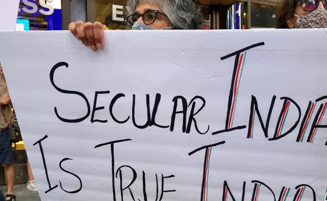 Protest At New York Time Square Over Ayodhya Ram Temple Bhoomi Pujan - Sakshi