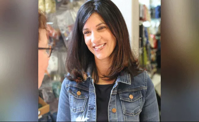 Indian Origin Senatorial Candidate Sara Gideon Endorsed By Barack Obama - Sakshi