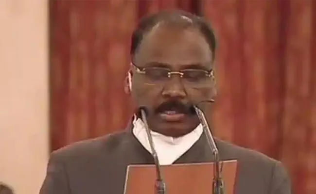 GC Murmu Takes Oath As Comptroller And Auditor General Of India - Sakshi