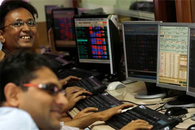 SGX Nifty indicates Market may open in positive zone - Sakshi