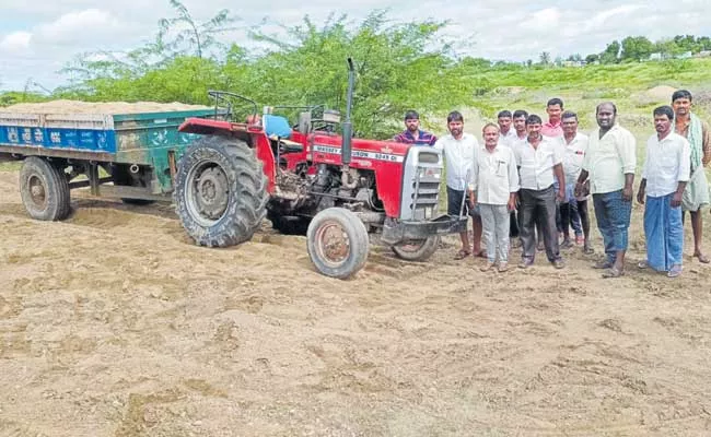 Serious Action Will Take For Doing Sand Mafia By Telangana Government - Sakshi