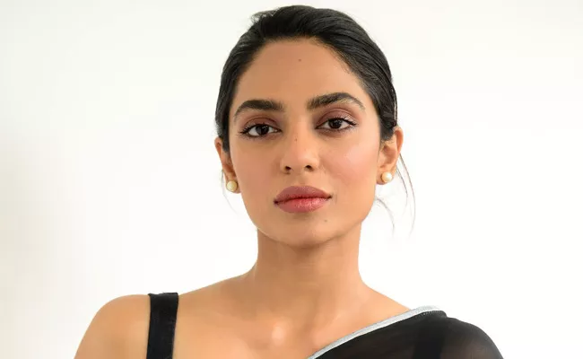 Sobhita Dhulipala announces launch of creative studio - Sakshi