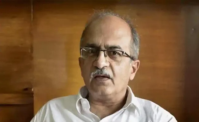 Prashant Bhushan Deposits Rs 1 Fine in Contempt Case - Sakshi