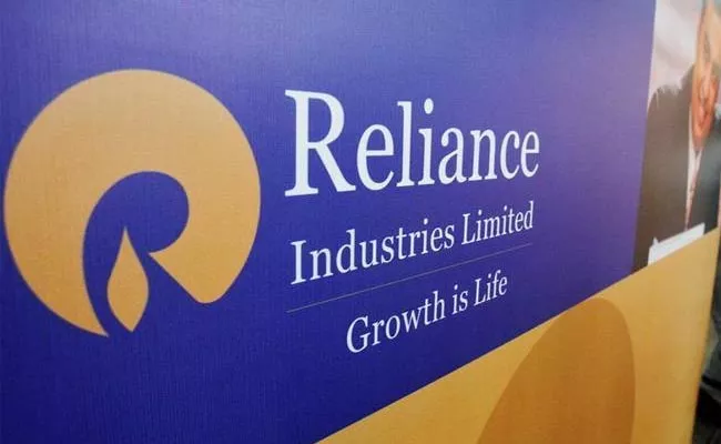 RIL share hits all time high, market cap crosses Rs 15 lakh crore - Sakshi