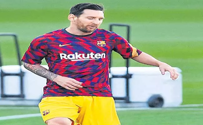 Lionel Messi Is Number One In Earnings - Sakshi