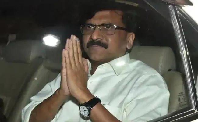 Sanjay Raut Responded  Criticises On Maharashtra Handling Covid-19 - Sakshi