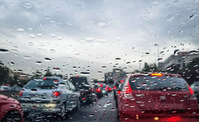 GHMC Alert: Heavy Rain And Storm Alert In Telangana For Next 3 Hours - Sakshi