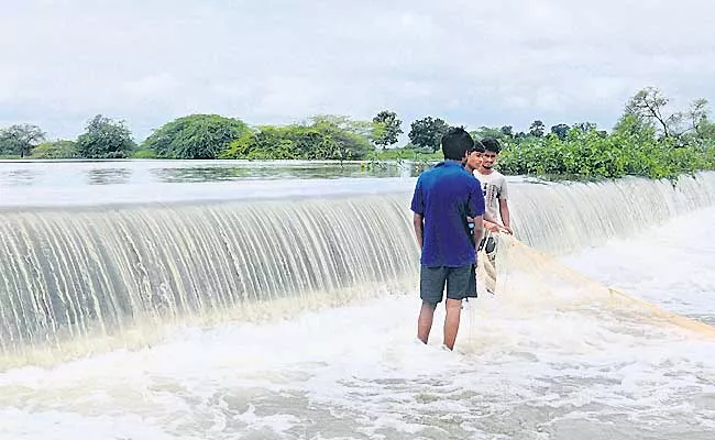 Telangana Lakes Are Full With Water - Sakshi