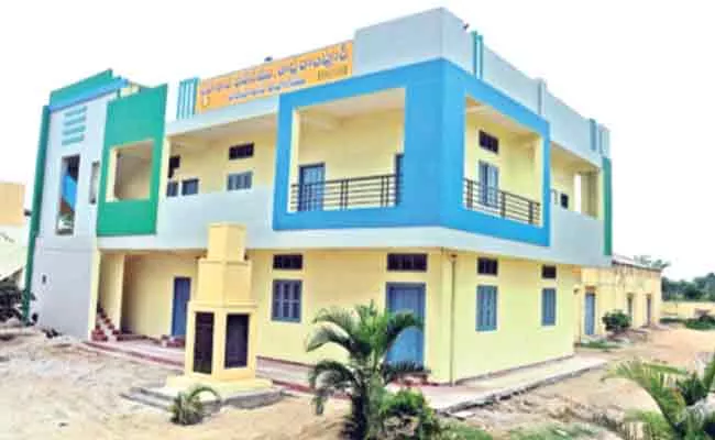 Agricultural Cooperative Societies Lack Of Loans In Nizamabad - Sakshi