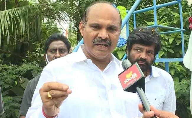 Kolusu Parthasarathy Comments About YSR On His Death Anniversary - Sakshi