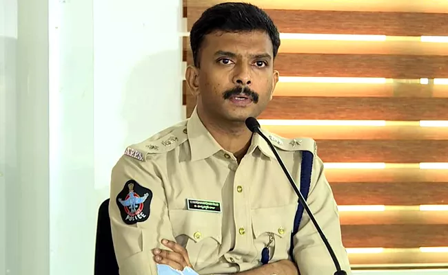 DCP Harshavardhan Raju Revealed Online Cricket Betting Gang - Sakshi