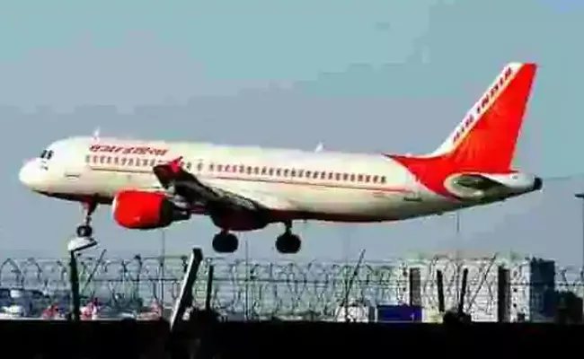 Hong Kong suspends Air India from operating flights till October 3 - Sakshi