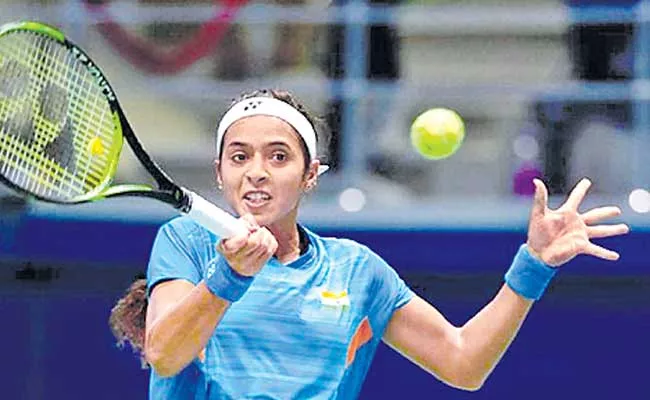 Ankita Raina Lost In French Open Grand Slam Qualifying Match - Sakshi