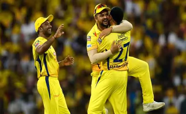 Absence Of Suresh Raina And Rayudu Became Difficult To CSK - Sakshi