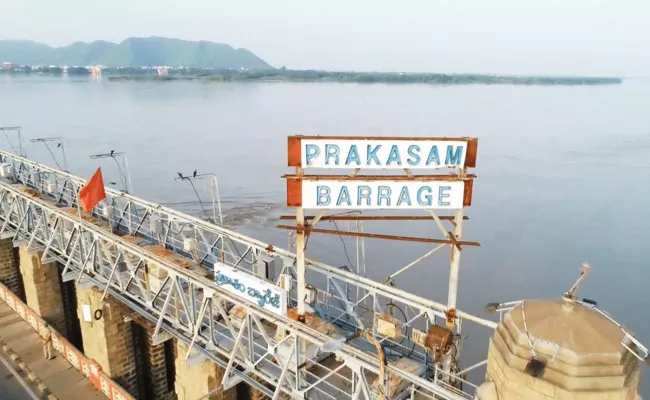 Minister Perni Nani Visits Prakasam Barrage In Vijayawada - Sakshi