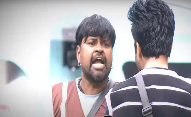 Bigg Boss 4 Telugu: Fight Between Amma Rajasekhar And Syed Sohel - Sakshi