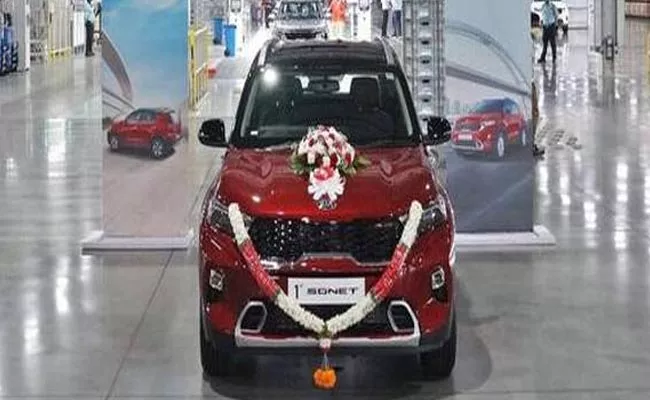 Kia Motors rolls out the first Sonet from its Anantapur plant - Sakshi