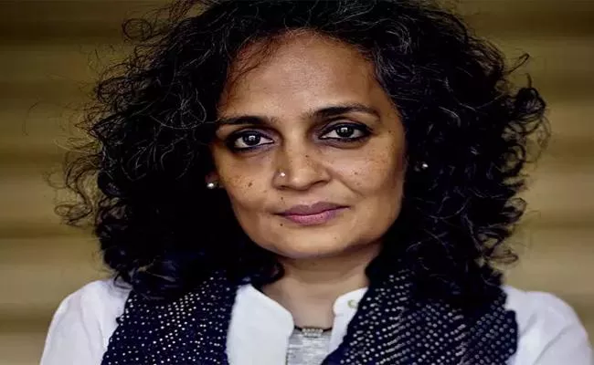 Arundhati Roy Faces Criticism Over Brahmins Not About Brahmins - Sakshi