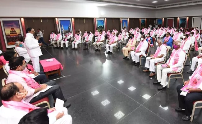 CM KCR Clarity On National Level Political Party - Sakshi