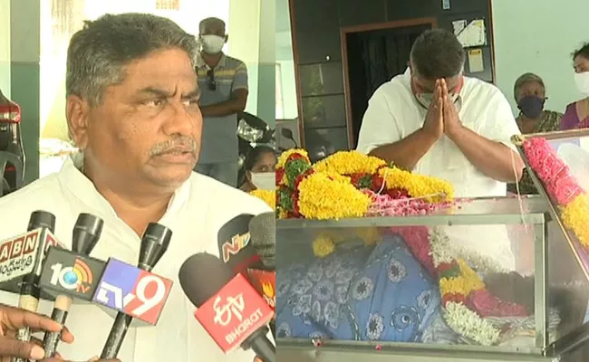 Kilari Rosaiah And Other MLAs Pay Visits Actor Jayaprakash Dead Body In Guntur - Sakshi