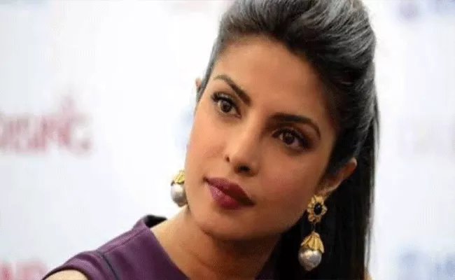 Priyanka Chopra Reacted On Hathras Women Molested Incident - Sakshi