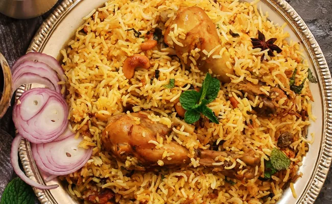 World Biryani Day: 10 Paisa Biryani In Tamil Nadu - Sakshi