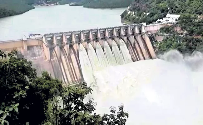 Rising flood again in Krishna river - Sakshi