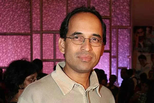 Harsha Bhogle Says Worried For The People In Andhra and Telangana - Sakshi