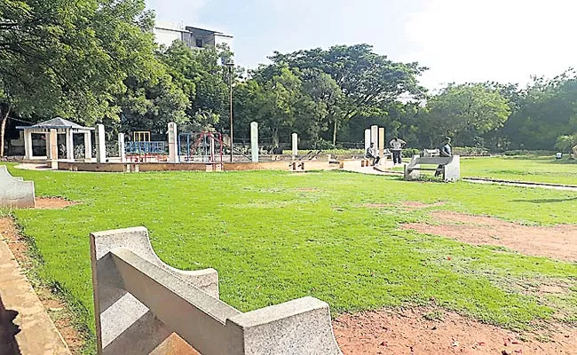 Central Government Has Ordered Installation Of CCTVs In Parks - Sakshi