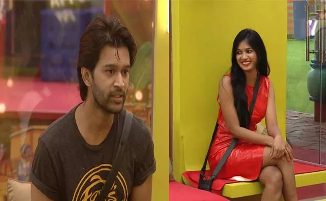 Bigg Boss 4 Telugu: Female Contestants Midnight Party In House - Sakshi