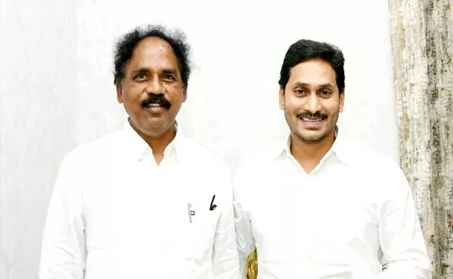 Vasupalli Ganesh Kumar Meets CM YS Jagan - Sakshi