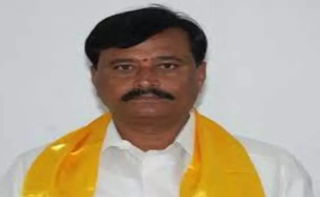 Former TDP MLA Parthasarathy Using Obscene Language On Police - Sakshi