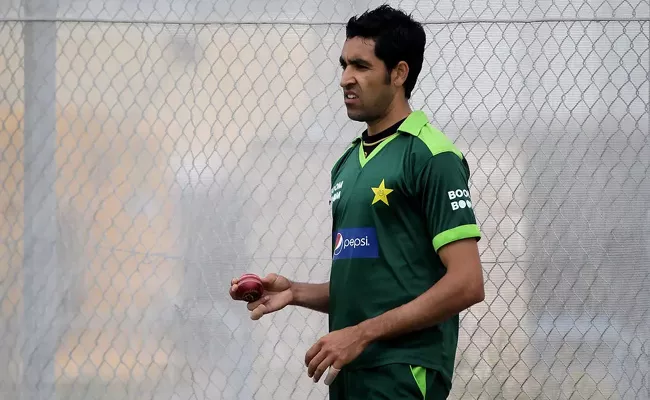 Pakistan Bowler Umar Gul Retirement From All Formats - Sakshi