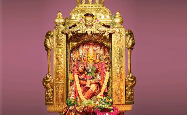 Kanaka Durga Temple: 2nd Day In Gayatri Devi Darshan - Sakshi