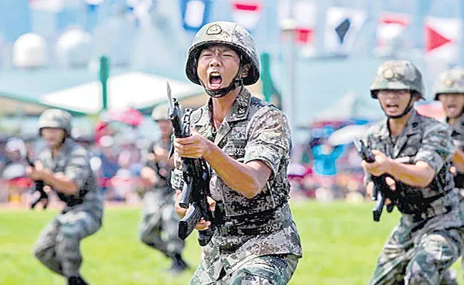 Chinese PLA soldier captured by Indian Army in Ladakh - Sakshi