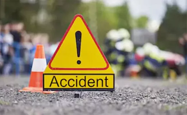 At Least 1 Deceased Road Accident In Vizianagaram District AP - Sakshi