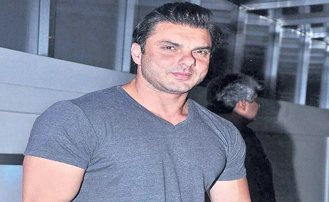 Sohail Khan buys Lanka Premier League Kandy franchise - Sakshi