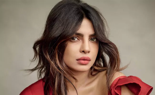 Priyanka Chopra to coStar with Sam Heughan Hollywood project - Sakshi