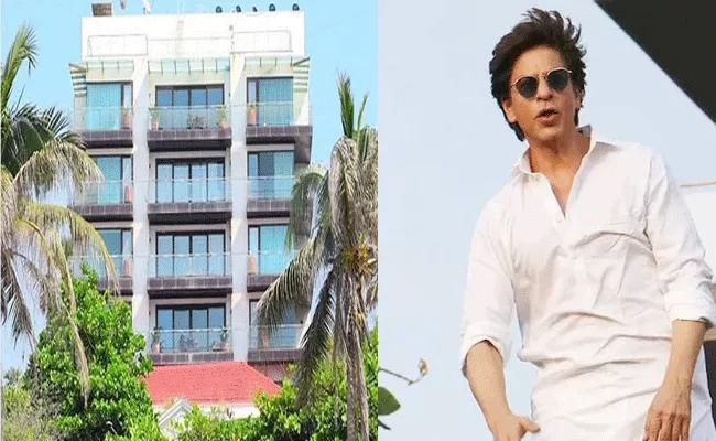 Shah Rukh Khan Reply If He Plans To Sell Mannat Ask SRK - Sakshi