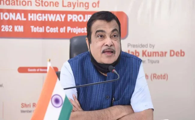 Hang photos of officials who delayed NHAI building: Union Ministry Nitin Gadkari - Sakshi