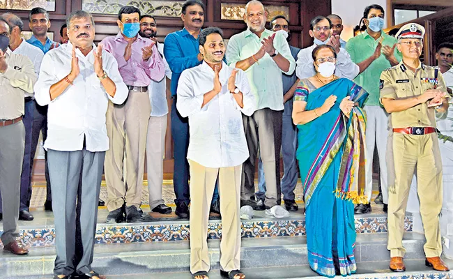 Andhra Pradesh Claps For Ward, Village Volunteers - Sakshi